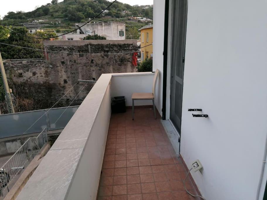 Grazioso Appartamento A Ischia Zona Pilastri מראה חיצוני תמונה