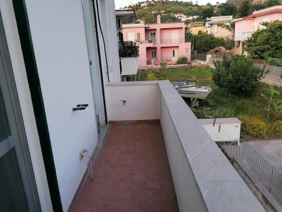 Grazioso Appartamento A Ischia Zona Pilastri מראה חיצוני תמונה